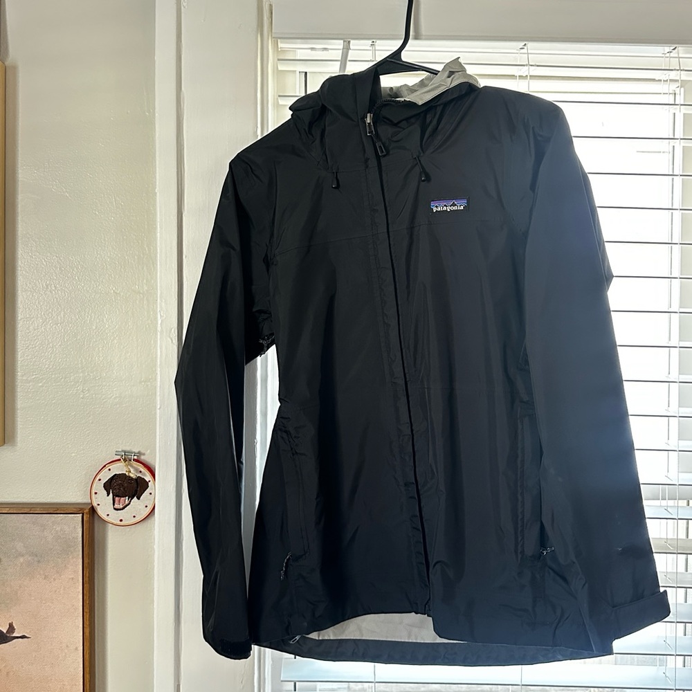 Patagonia Women's Torrentshell 3L Rain Jacket XS Black